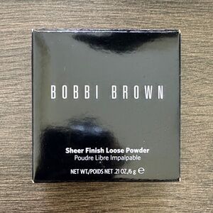 Bobbi Brown Sheer Finish Loose Powder